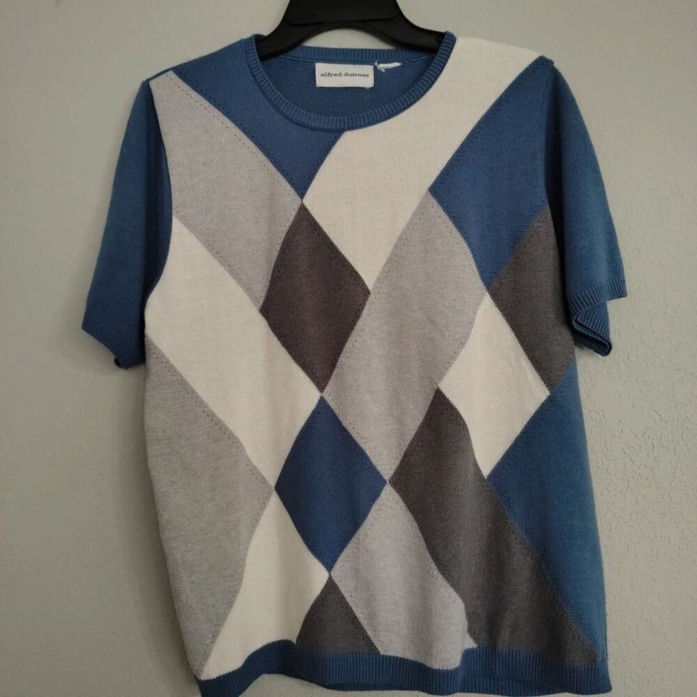 Women argyle blouse